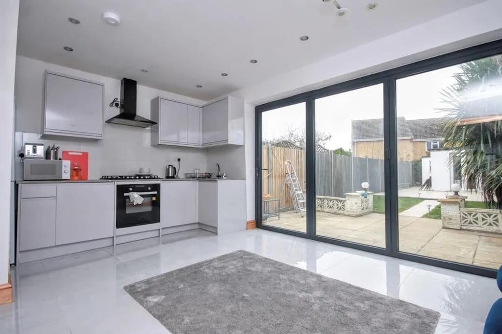 Beautiful Bright Three Bedroom House In Brighton And Hove With Free Parking Exterior foto